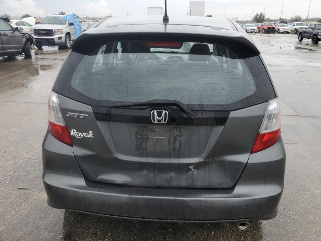 JHMGE8H5XDC055153 - 2013 HONDA FIT SPORT GRAY photo 6