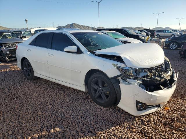 4T1BF1FK7CU579972 - 2012 TOYOTA CAMRY BASE WHITE photo 4