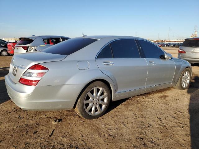 WDDNG86X48A176128 - 2008 MERCEDES-BENZ S 550 4MATIC SILVER photo 3