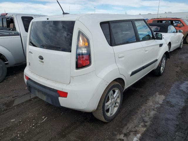 KNDJT2A28A7077277 - 2010 KIA SOUL + WHITE photo 3