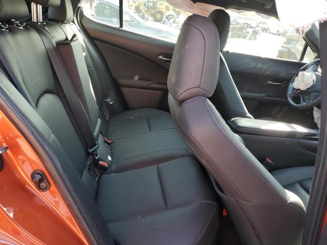 JTHX3JBH1M2036853 - 2021 LEXUS UX 200 ORANGE photo 11