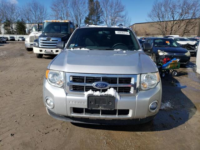 1FMCU9DG8CKC84267 - 2012 FORD ESCAPE XLT SILVER photo 5