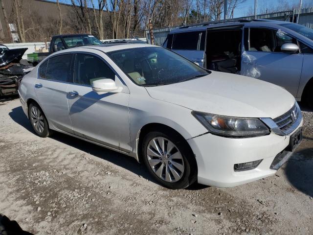 1HGCR2F86FA013769 - 2015 HONDA ACCORD EXL WHITE photo 4