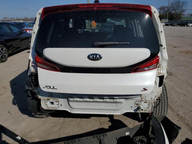 KNDJ23AU2L7027276 - 2020 KIA SOUL LX WHITE photo 6