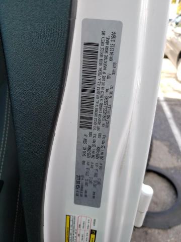 1C4BJWEG5JL926263 - 2018 JEEP WRANGLER U SAHARA WHITE photo 13