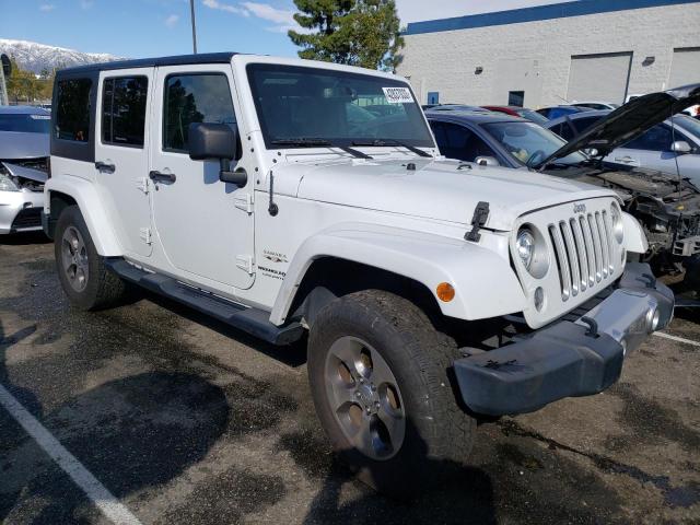 1C4BJWEG5JL926263 - 2018 JEEP WRANGLER U SAHARA WHITE photo 4