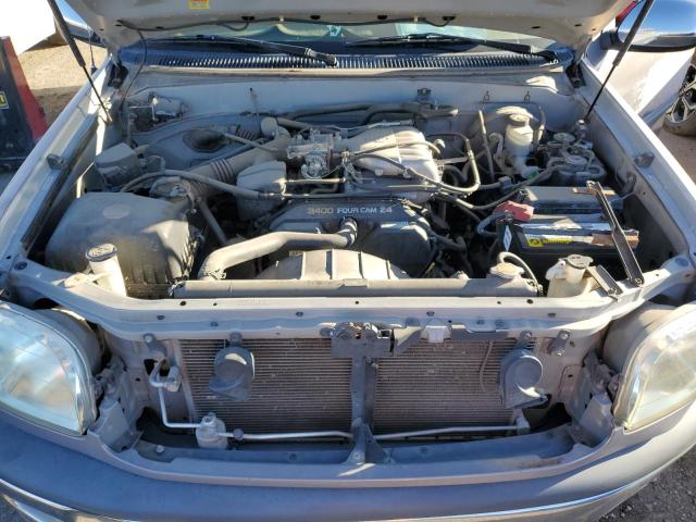 5TBRN34162S271313 - 2002 TOYOTA TUNDRA ACCESS CAB SR5 SILVER photo 11