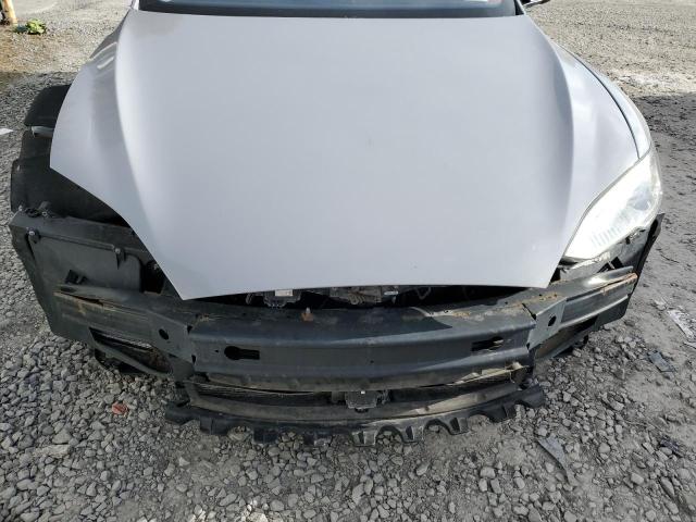 5YJSA1E47GF134457 - 2016 TESLA MODEL S ნაცრისფერი ფოტო 11