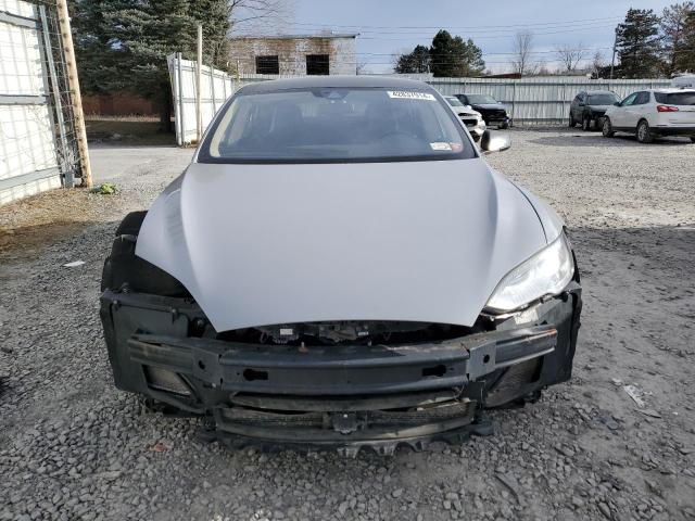 5YJSA1E47GF134457 - 2016 TESLA MODEL S ნაცრისფერი ფოტო 5
