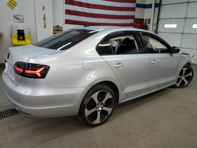 3VWD17AJ7EM288342 - 2014 VOLKSWAGEN JETTA SE SILVER photo 3