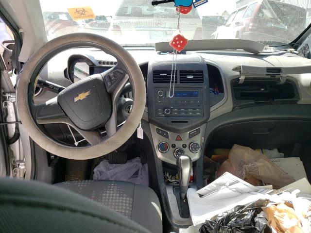 1G1JA5SH2F4108292 - 2015 CHEVROLET SONIC LS SILVER photo 8