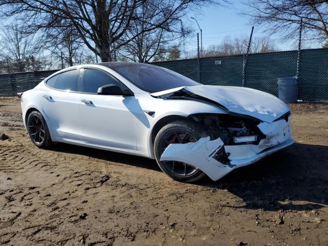 5YJSA1E60PF527153 - 2023 TESLA MODEL S WHITE photo 4