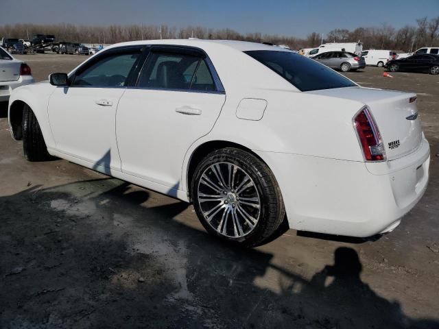 2C3CCABG4DH514900 - 2013 CHRYSLER 300 S WHITE photo 2