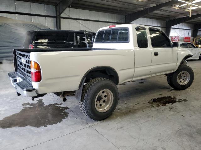 4TAWN74N1TZ219247 - 1996 TOYOTA TACOMA XTRACAB SR5 WHITE photo 3