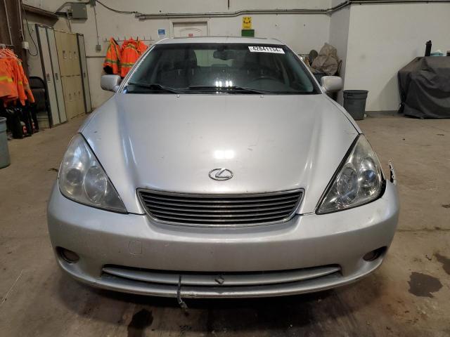 JTHBA30G655101413 - 2005 LEXUS ES 330 SILVER photo 5