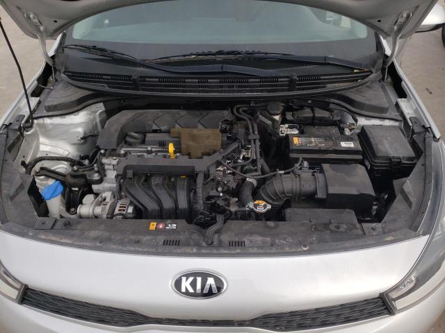 3KPA24AD2LE358767 - 2020 KIA RIO LX SILVER photo 11