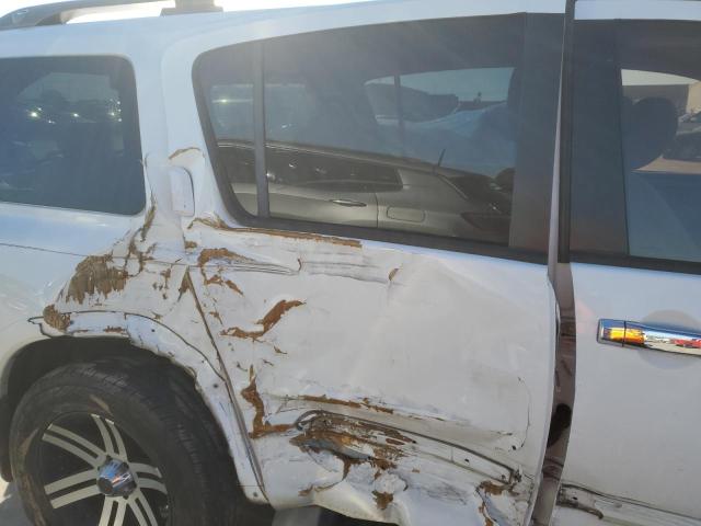 5N1BA0ND6AN607957 - 2010 NISSAN ARMADA SE WHITE photo 11