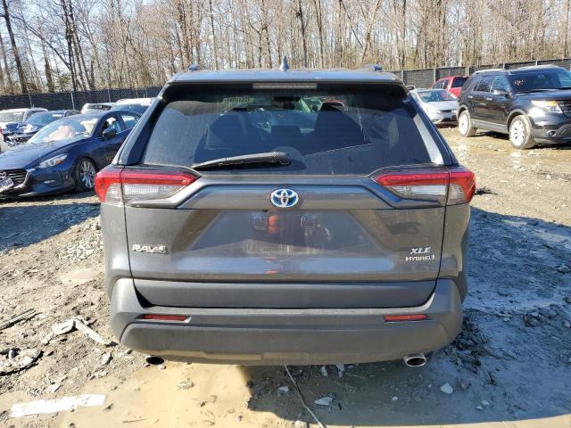 2T3R6RFV6MW016413 - 2021 TOYOTA RAV4 XLE GRAY photo 6