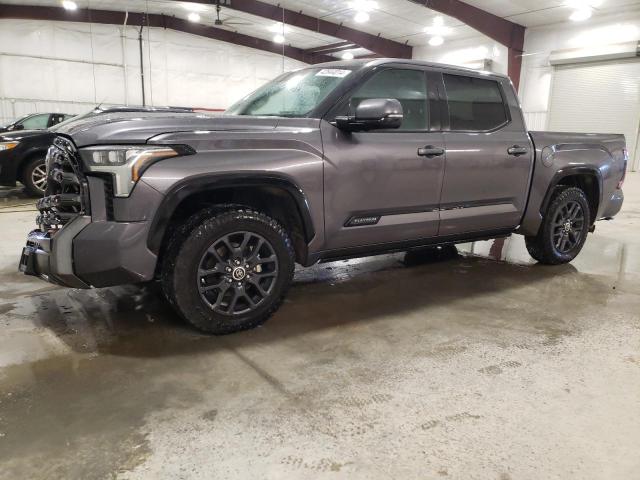 5TFNA5DB5NX042061 - 2022 TOYOTA TUNDRA CREWMAX PLATINUM Grau Foto 1