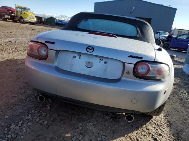 JM1NC25F960120717 - 2006 MAZDA MX-5 MIATA SILVER photo 6