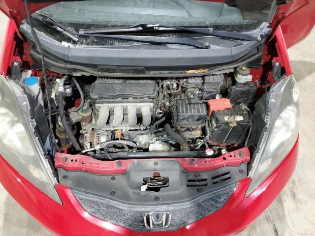 JHMGE8H3XDC067446 - 2013 HONDA FIT RED photo 11