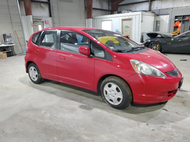 JHMGE8H3XDC067446 - 2013 HONDA FIT RED photo 4