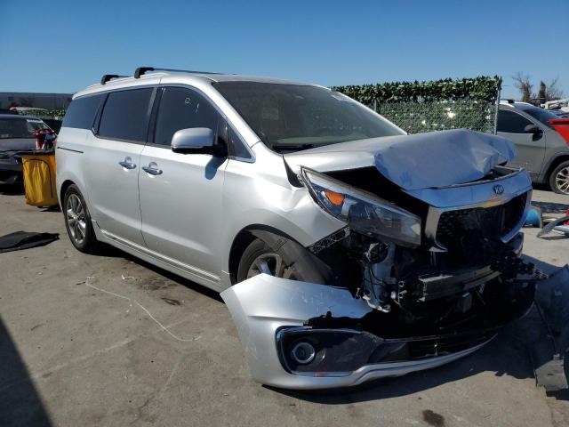 KNDME5C10G6132123 - 2016 KIA SEDONA SXL SILVER photo 4