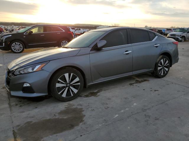 1N4BL4DV1NN364599 - 2022 NISSAN ALTIMA SV GRAY photo 1