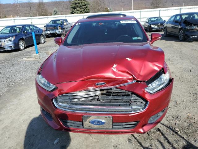 3FA6P0H70GR101126 - 2016 FORD FUSION SE RED photo 5