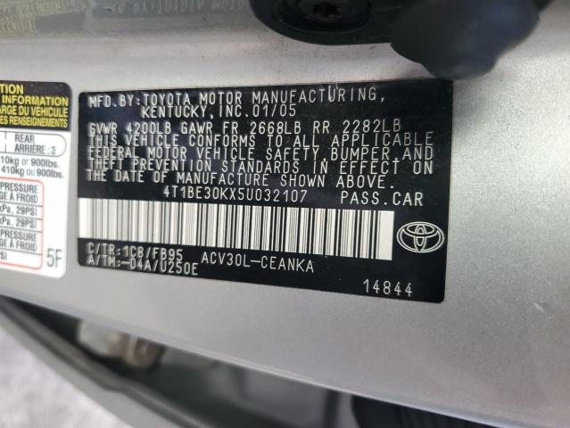 4T1BE30KX5U032107 - 2005 TOYOTA CAMRY LE SILVER photo 12