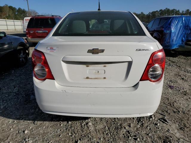 1G1JB5SH5D4141913 - 2013 CHEVROLET SONIC LS 白色 照片 6