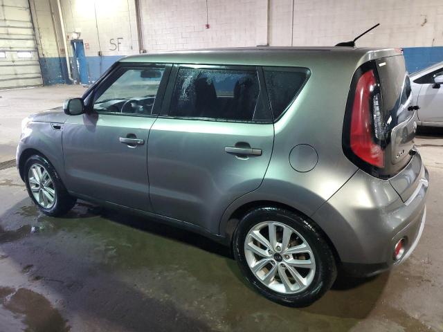 KNDJP3A53J7534324 - 2018 KIA SOUL + GRAY photo 2