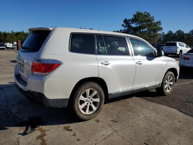 5TDZA3EH0DS039114 - 2013 TOYOTA HIGHLANDER BASE WHITE photo 3