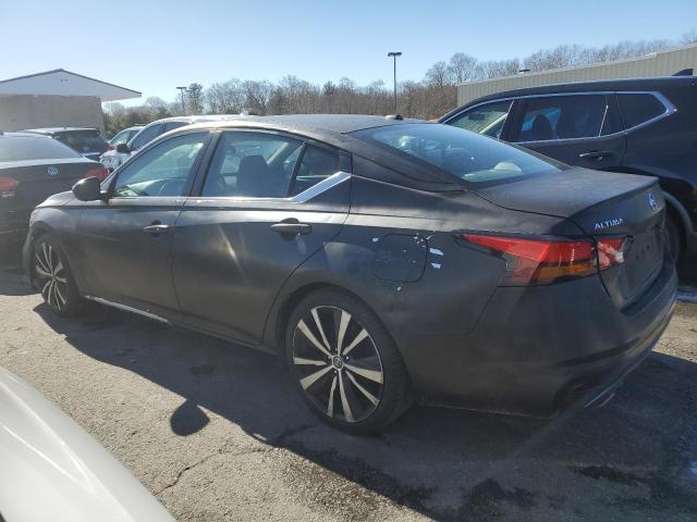 1N4BL4CV2KC154991 - 2019 NISSAN ALTIMA SR BLACK photo 2