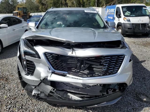 1GYFZCR47MF081521 - 2021 CADILLAC XT4 PREMIUM LUXURY SILVER photo 5