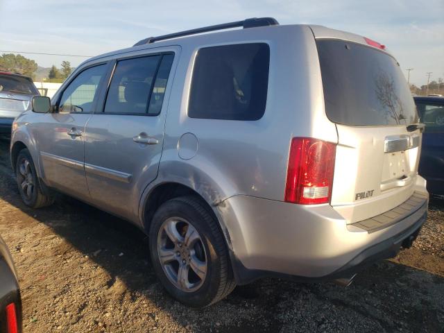 5FNYF4H75FB006848 - 2015 HONDA PILOT EXLN SILVER photo 2