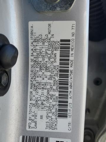 3TMJU4GNXBM121698 - 2011 TOYOTA TACOMA DOUBLE CAB PRERUNNER SILVER photo 12