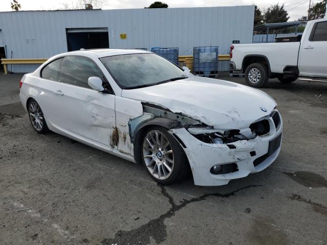 WBAKE5C57CE756461 - 2012 BMW 328 I SULEV WHITE photo 4