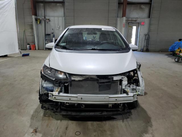 3HGGK5H44KM741105 - 2019 HONDA FIT LX WHITE photo 5