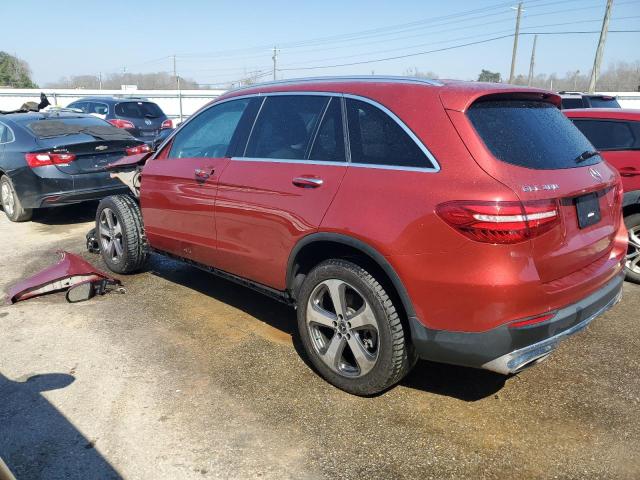 WDC0G4JB0JV084919 - 2018 MERCEDES-BENZ GLC 300 RED photo 2