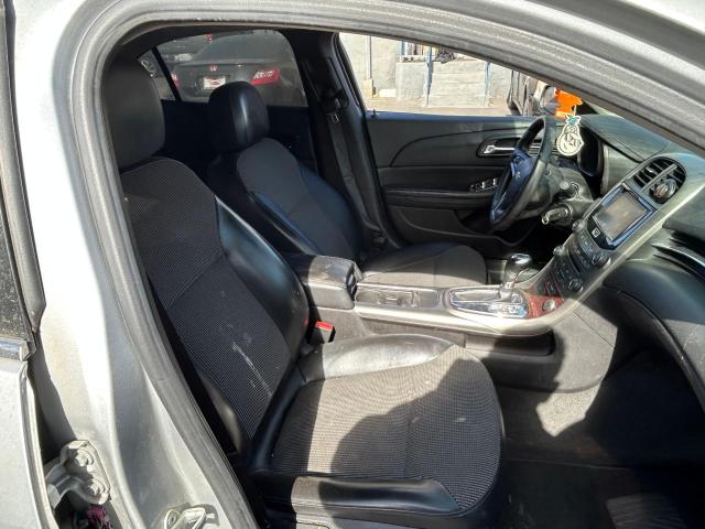 1G11C5SA1DF217664 - 2013 CHEVROLET MALIBU 1LT 银色 照片 5