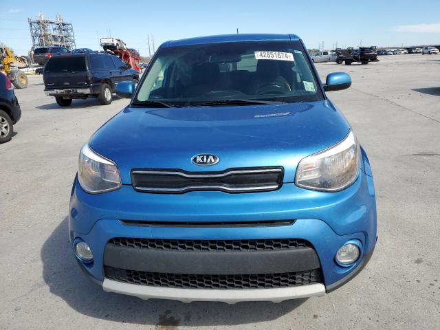 KNDJP3A52K7638109 - 2019 KIA SOUL + BLUE photo 5