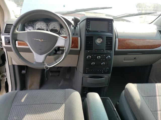 2A8HR54P68R710057 - 2008 CHRYSLER TOWN & COU TOURING თეთრი ფოტო 8