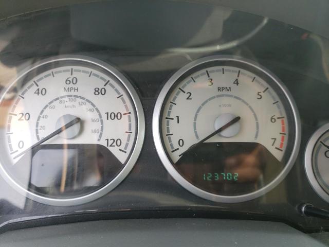 2A8HR54P68R710057 - 2008 CHRYSLER TOWN & COU TOURING თეთრი ფოტო 9