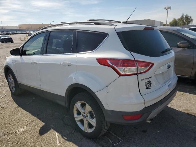 1FMCU0G95DUC46736 - 2013 FORD ESCAPE SE WHITE photo 2