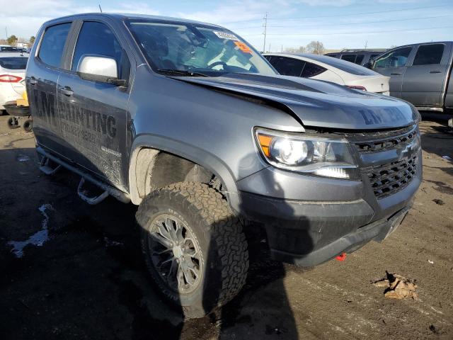 1GCGTEEN3K1103031 - 2019 CHEVROLET COLORADO ZR2 GRAY photo 4