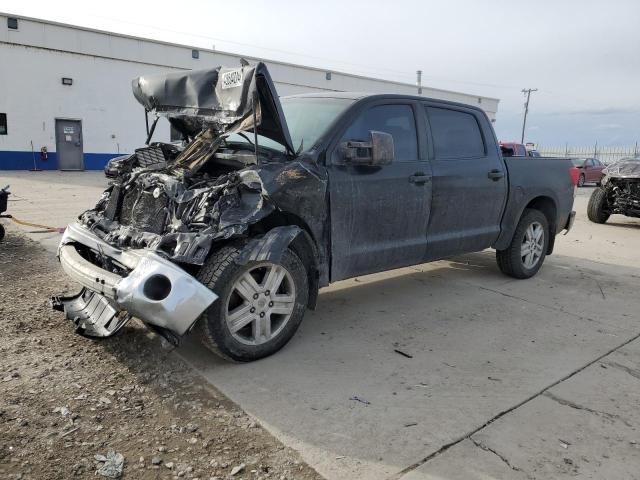 2010 TOYOTA TUNDRA CREWMAX SR5, 