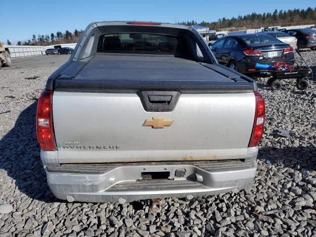 3GNTKFE7XCG207986 - 2012 CHEVROLET AVALANCHE LT SILVER photo 6