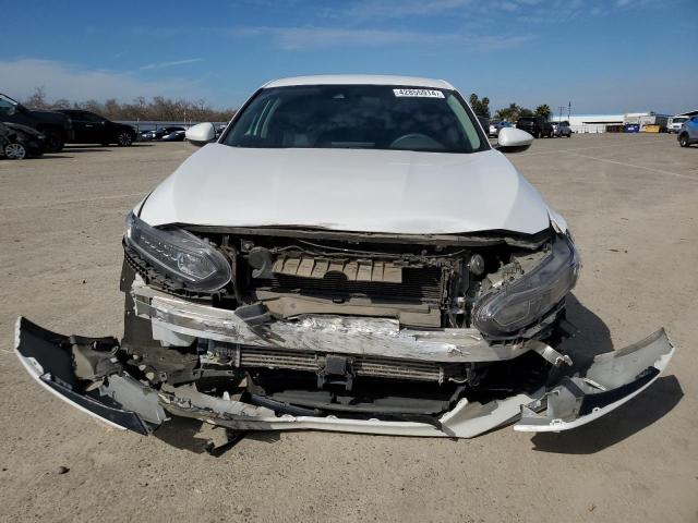 1HGCV1F12KA067525 - 2019 HONDA ACCORD LX WHITE photo 5