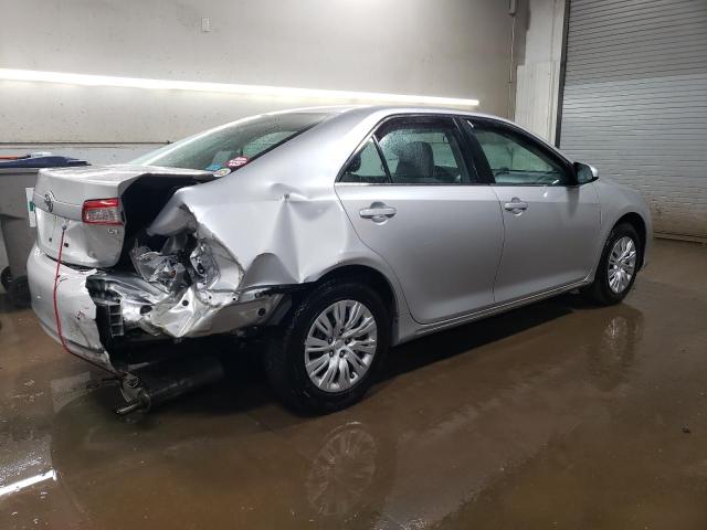 4T4BF1FK2CR243328 - 2012 TOYOTA CAMRY BASE SILVER photo 3